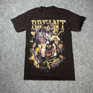 Kobe Championship Rings Black Graphic T-Shirt Kids Size Large